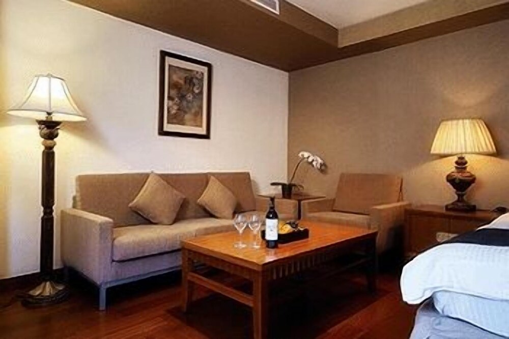 Cedarwood Villa 28/46