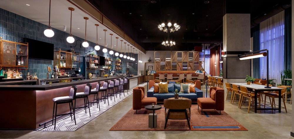 Caption by Hyatt Downtown Nashville The Gulch 36/50