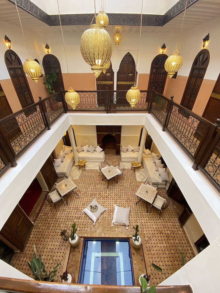 Riad Laora 20/80