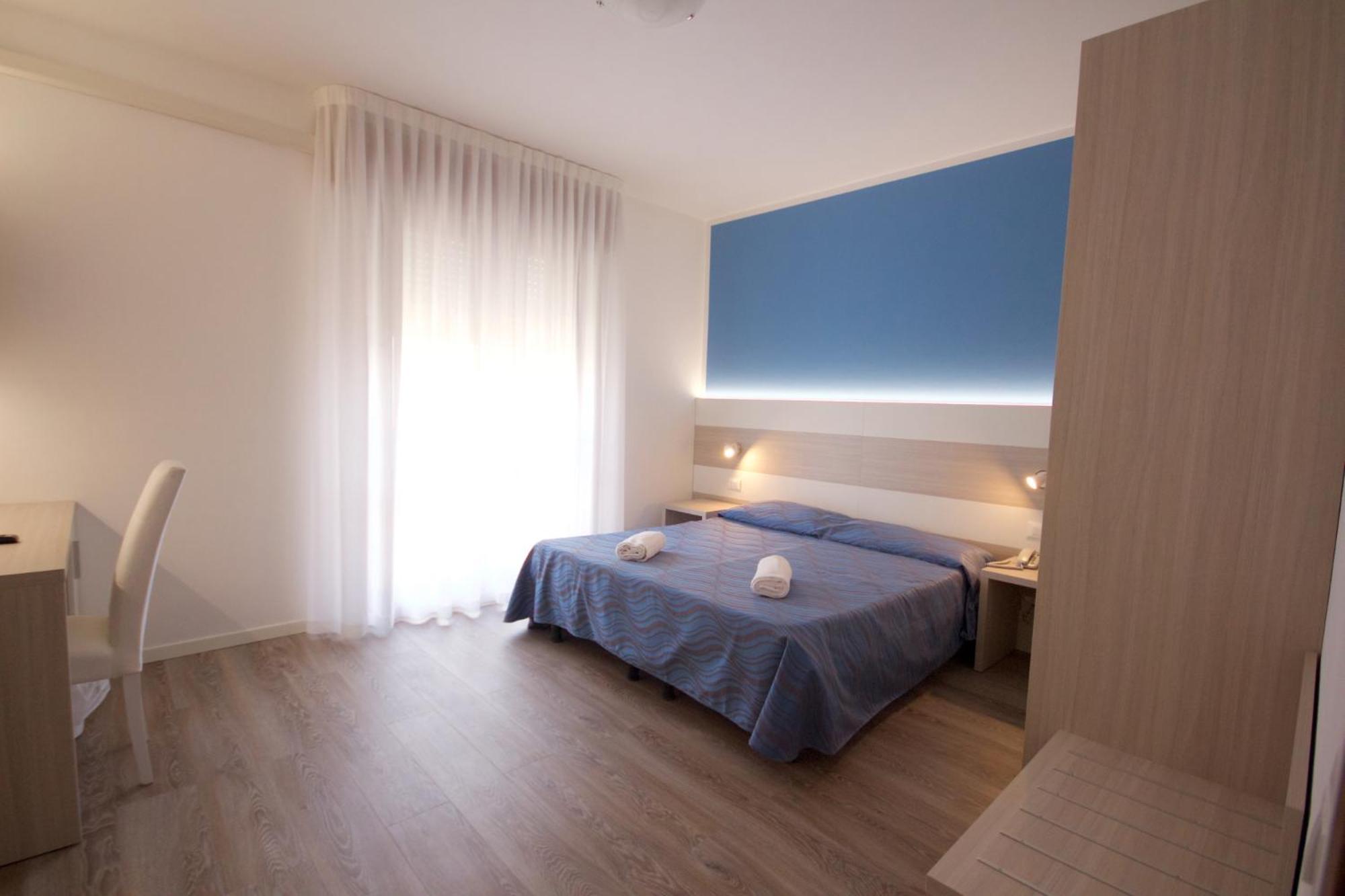 Hotel Serenella 24/60
