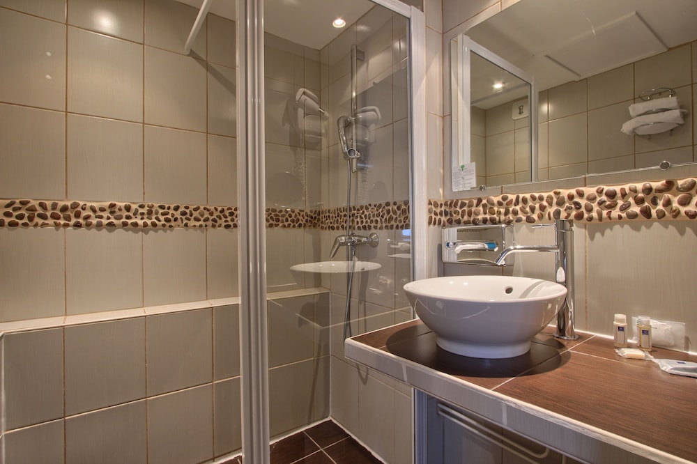 Timhotel Odessa Montparnasse 14/58