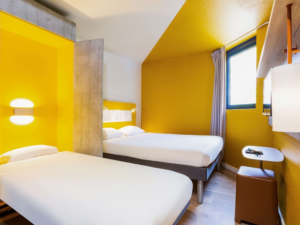 Ibis Budget Marne La Vallee Noisy Le Grand 12/48