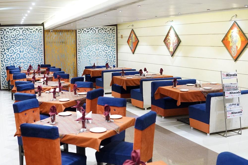 Hotel Venkatesh International 20/20