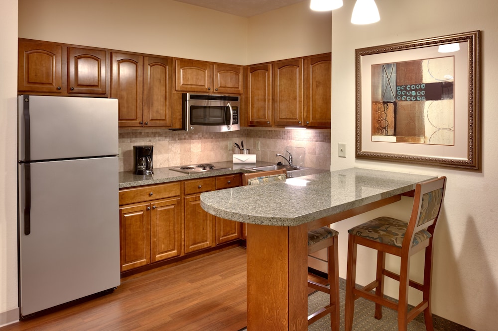 Staybridge Suites Omaha 80th And Dodge 60/81