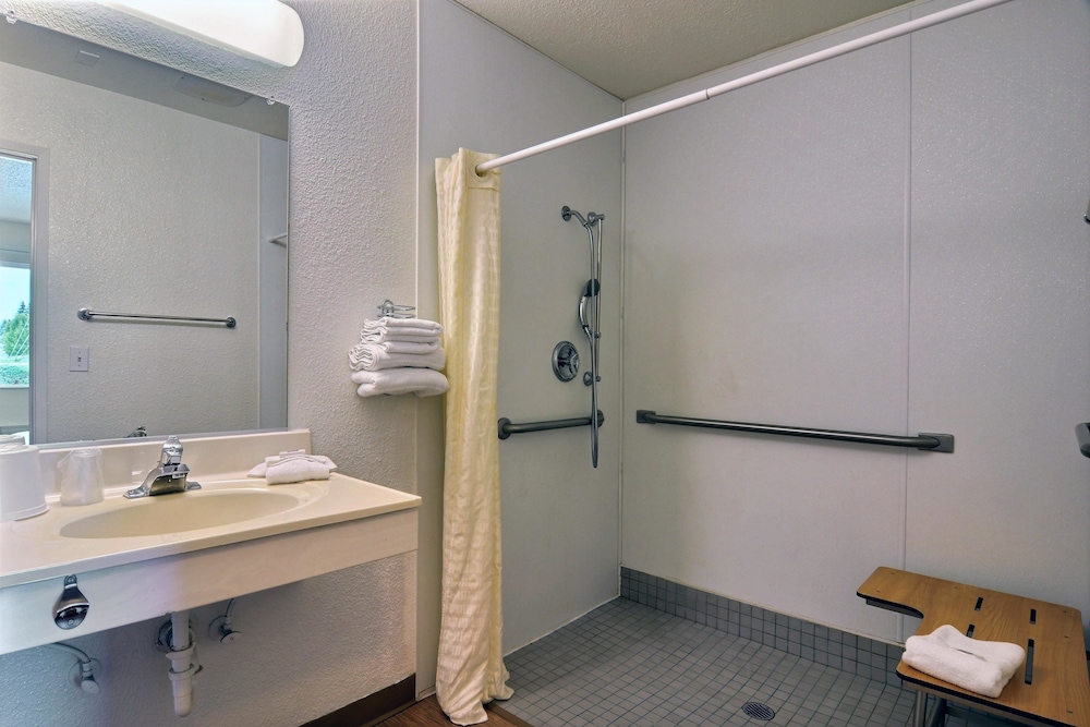 Motel6 Tumwater, WA - Olympia 15/39