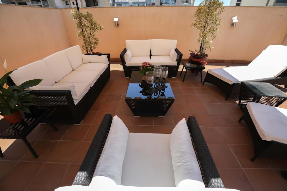 Sky Suites 45/61