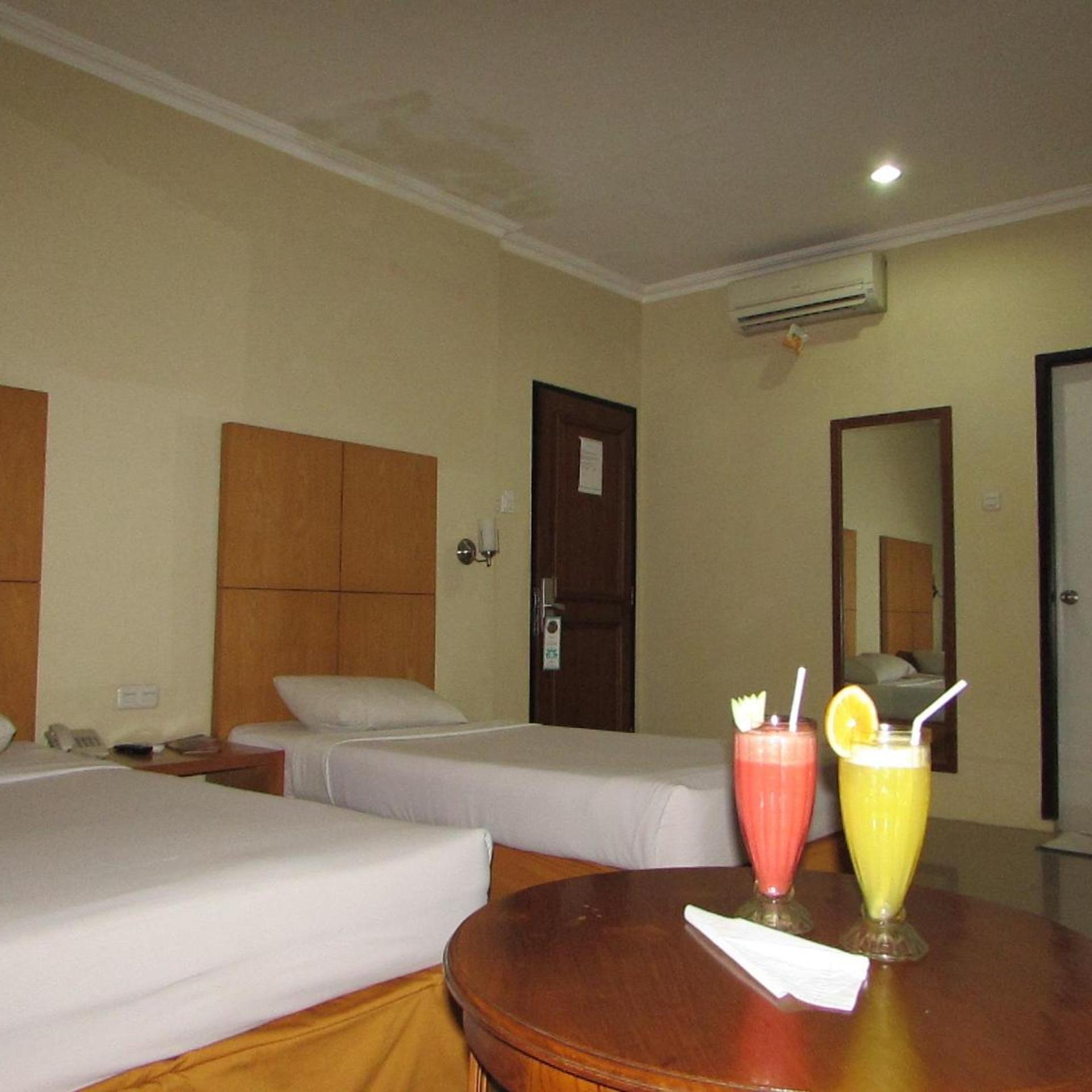 Wisata Hotel 16/30