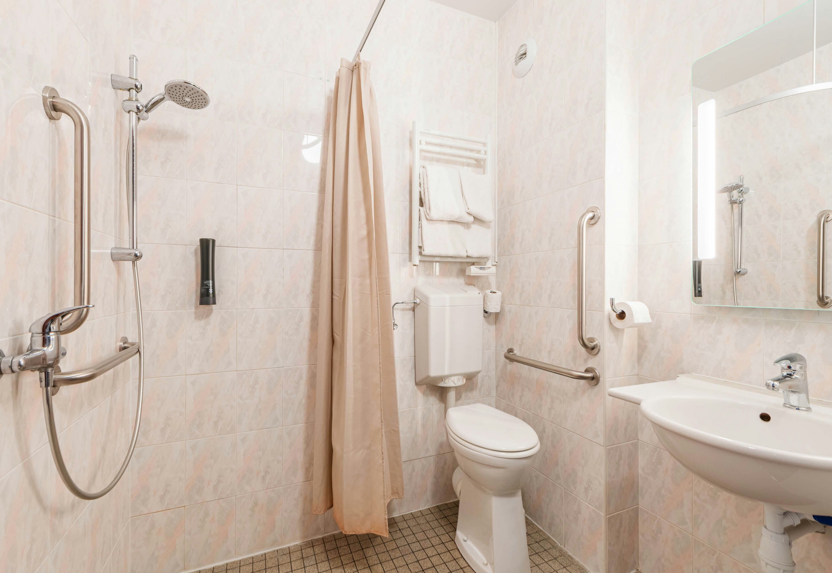 B&B Hotel Mulhouse Kingersheim 36/37