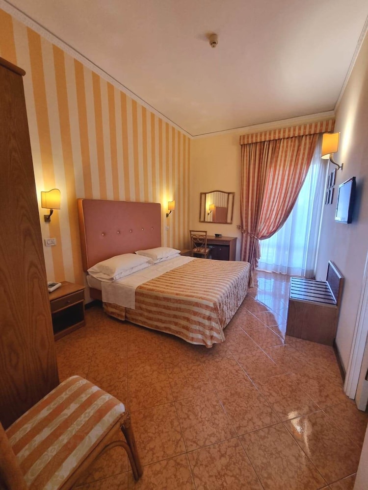 Hotel Girasole 26/55