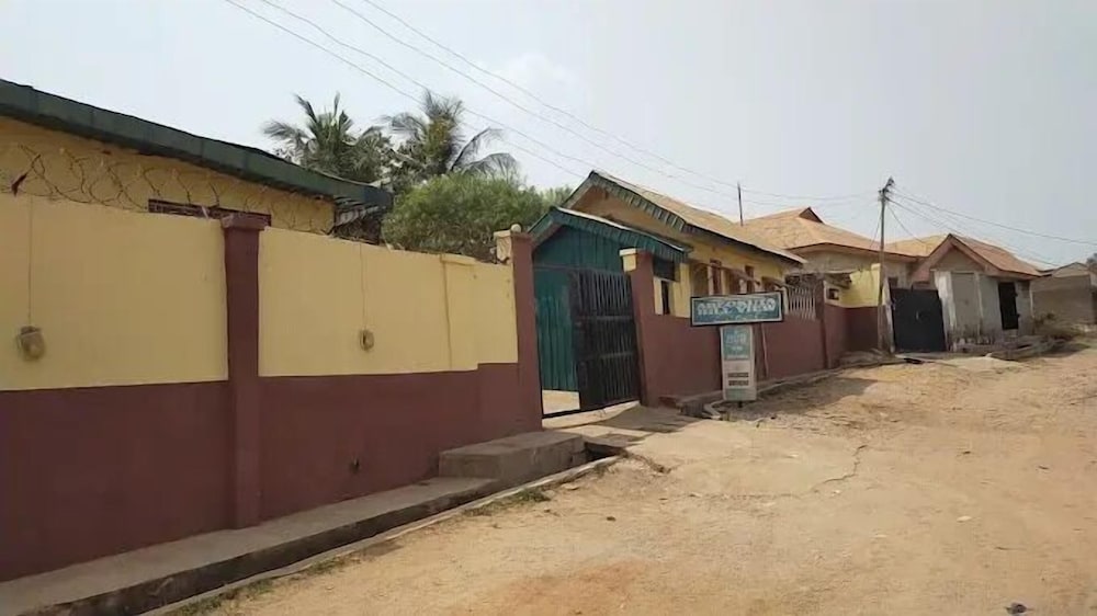 Abeokuta Hill View Hotel 46/50