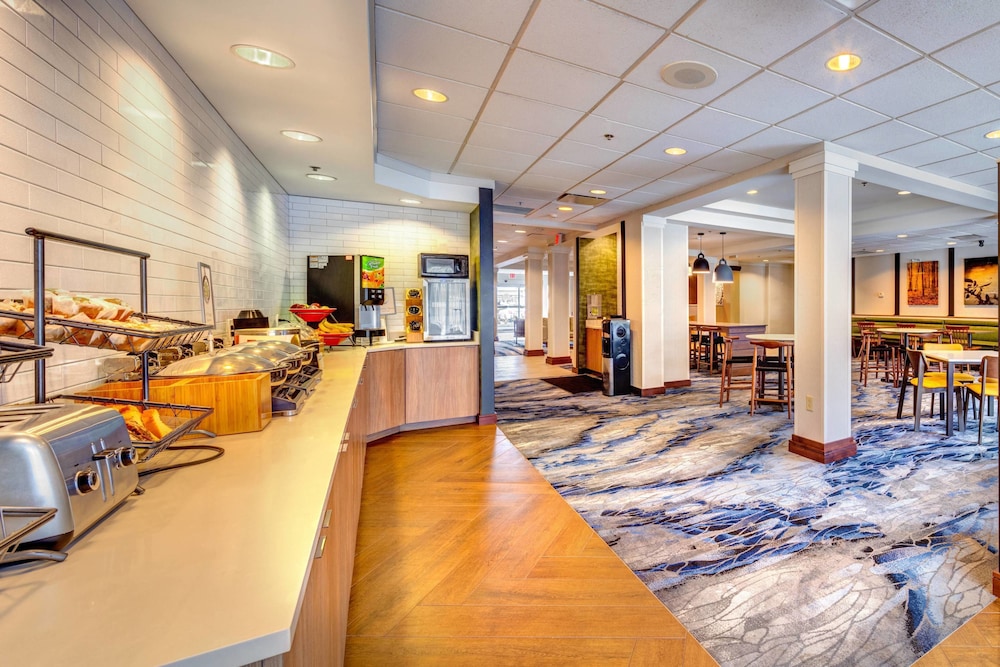 Fairfield Inn & Suites by Marriott Sarasota Lakewood Ranch 49/60