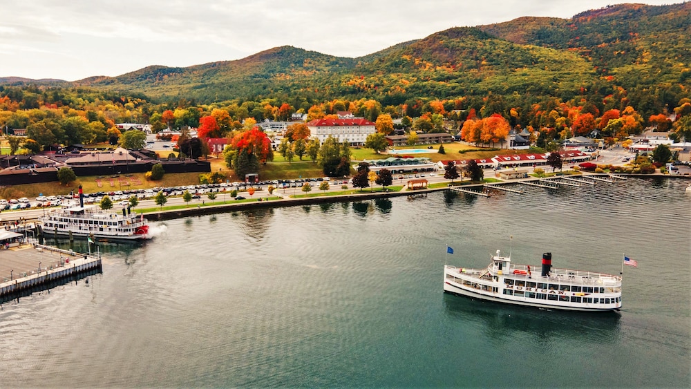 Fort William Henry Hotel and Conference Center 56/67