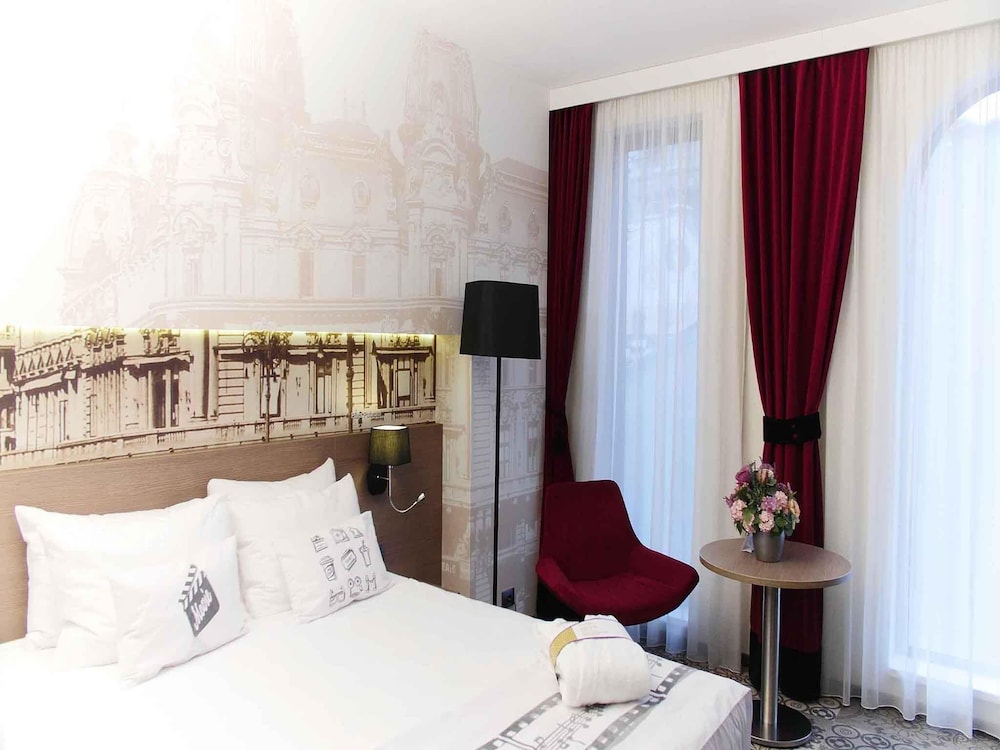SUPERIOR, DOUBLE BED