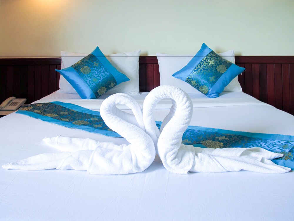 Chumphon Palace Hotel photo2