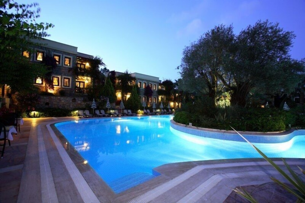 ZEYTINADA HOTEL 39/45