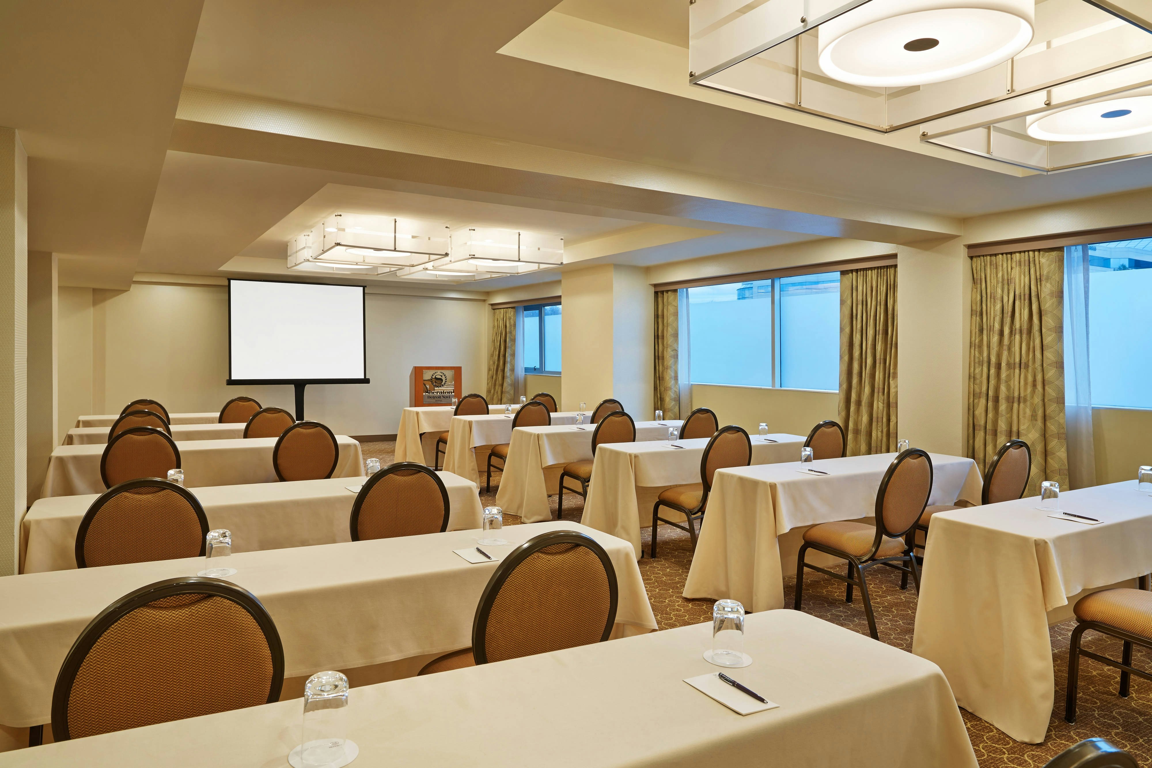 Sheraton Detroit Novi Hotel 20/24