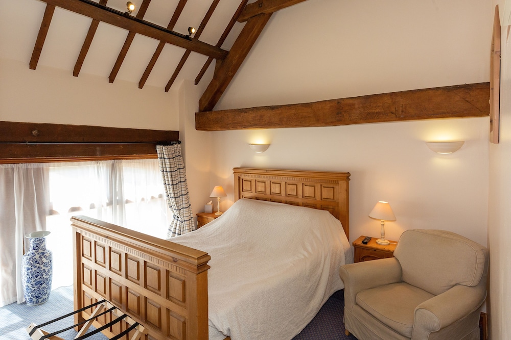 Church Farm Lodge 9/50