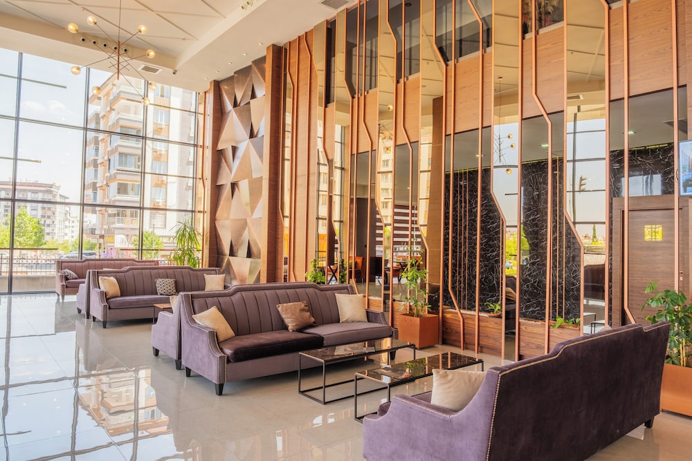 Shimall Deluxe Hotel 36/50