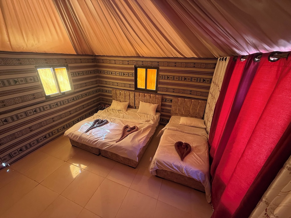 Wadi Rum Classic Camp 15/50