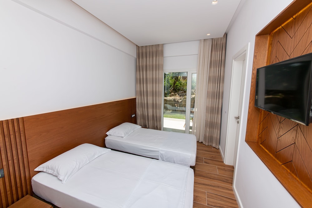 Room at Hotel Inada, Ksamil