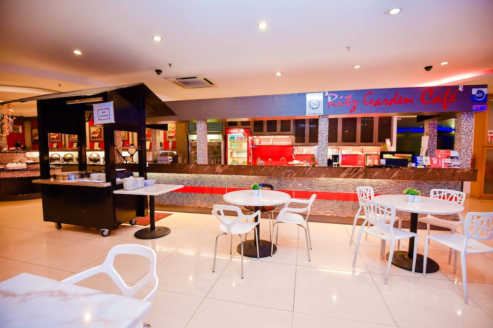 Ritz Garden Hotel Manjung 50/62