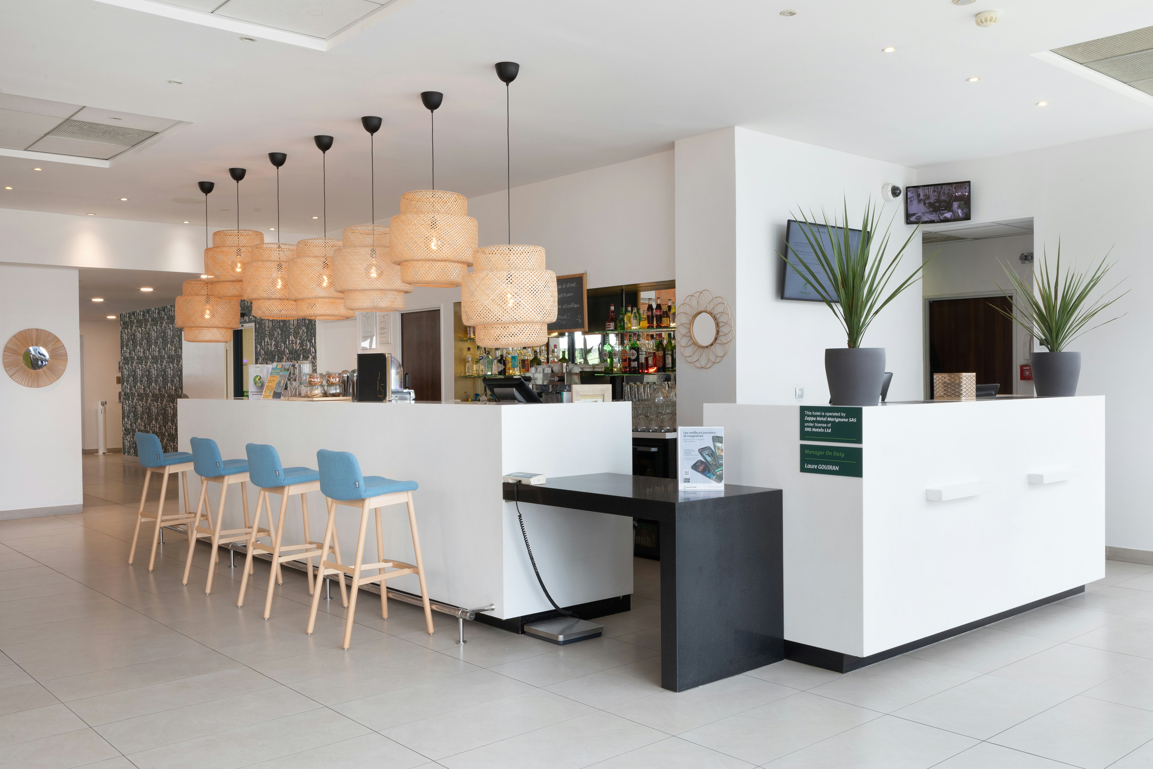 Holiday inn Marseille Airport (Ex Golden Tulip) 19/81