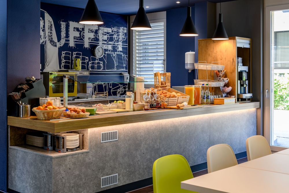 Ibis Budget Winterthur 41/64