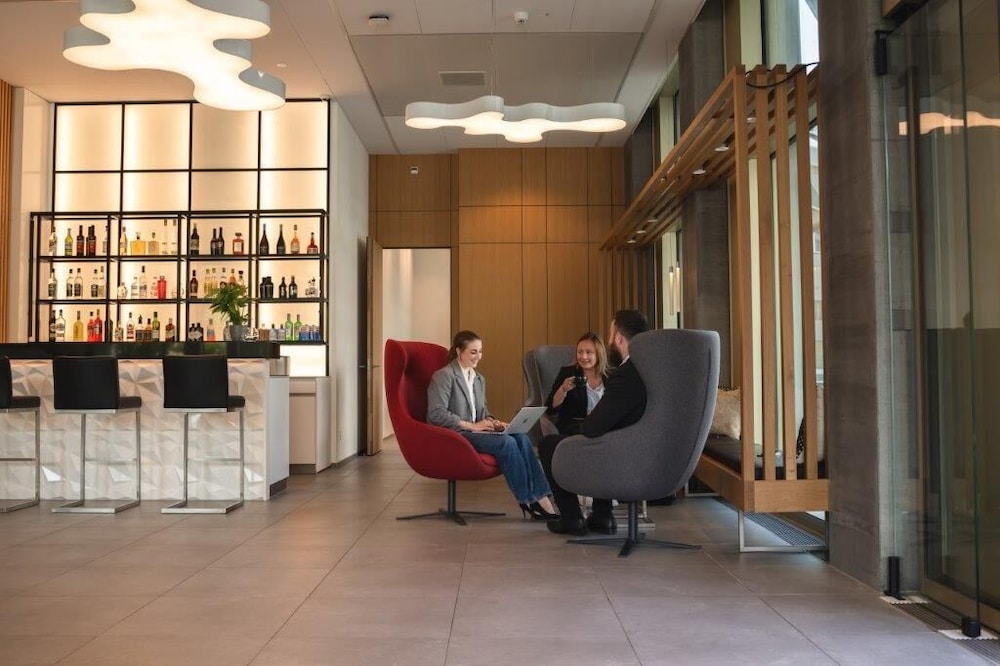 Centurion Swiss Quality Towerhotel 6/43