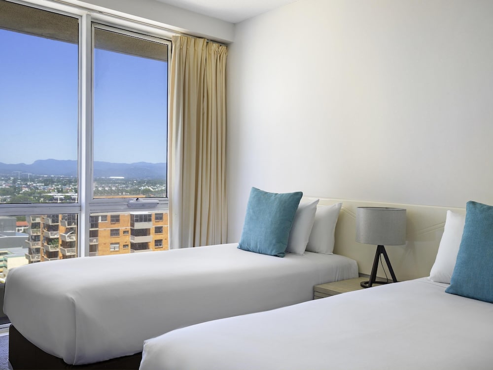 Paradise Centre Apartments Surfers Paradise 25/68