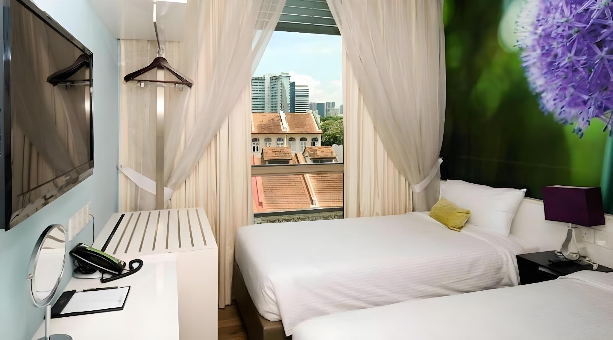 SILVER, DELUXE, TWIN BEDS