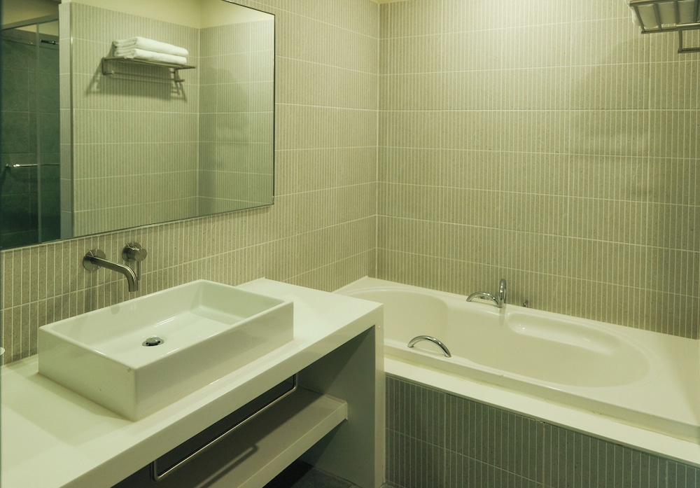 La Casa Hotel Seoul 78/80