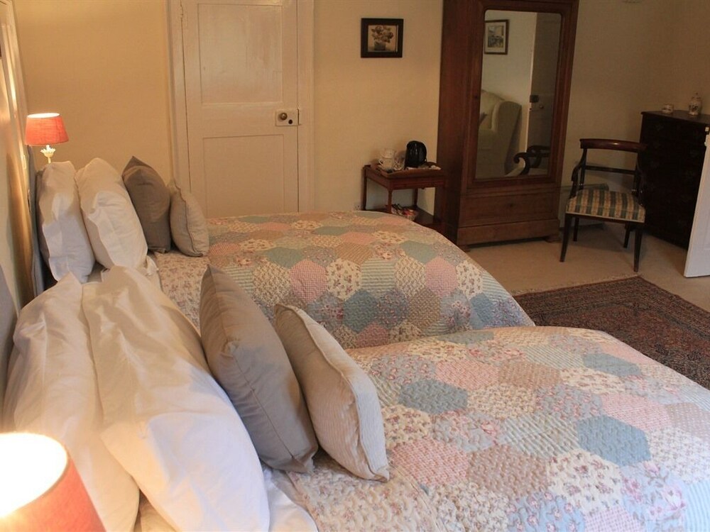 Church Farmhouse B & B 17/34