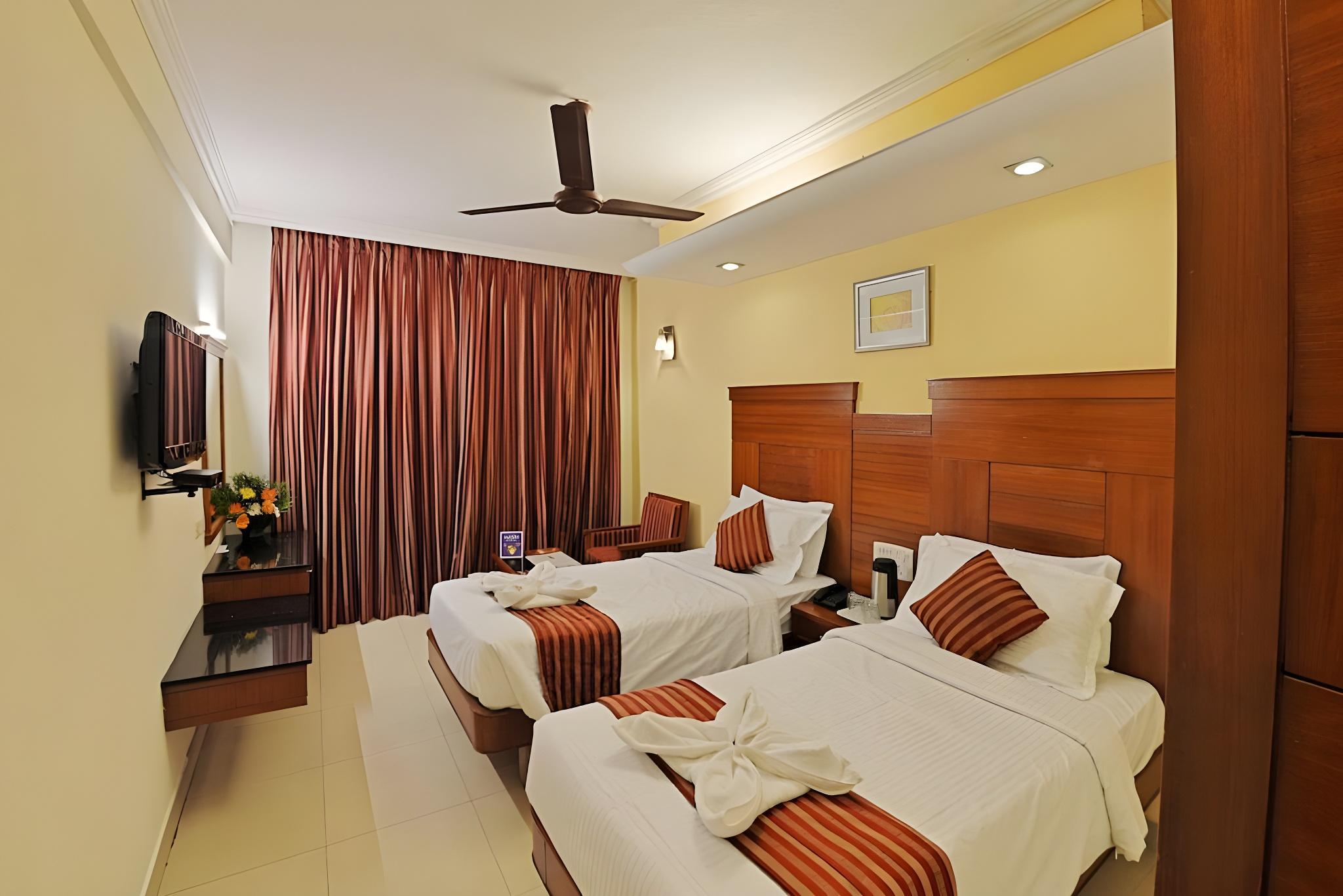 HOTEL CHANDRA PARK 14/42