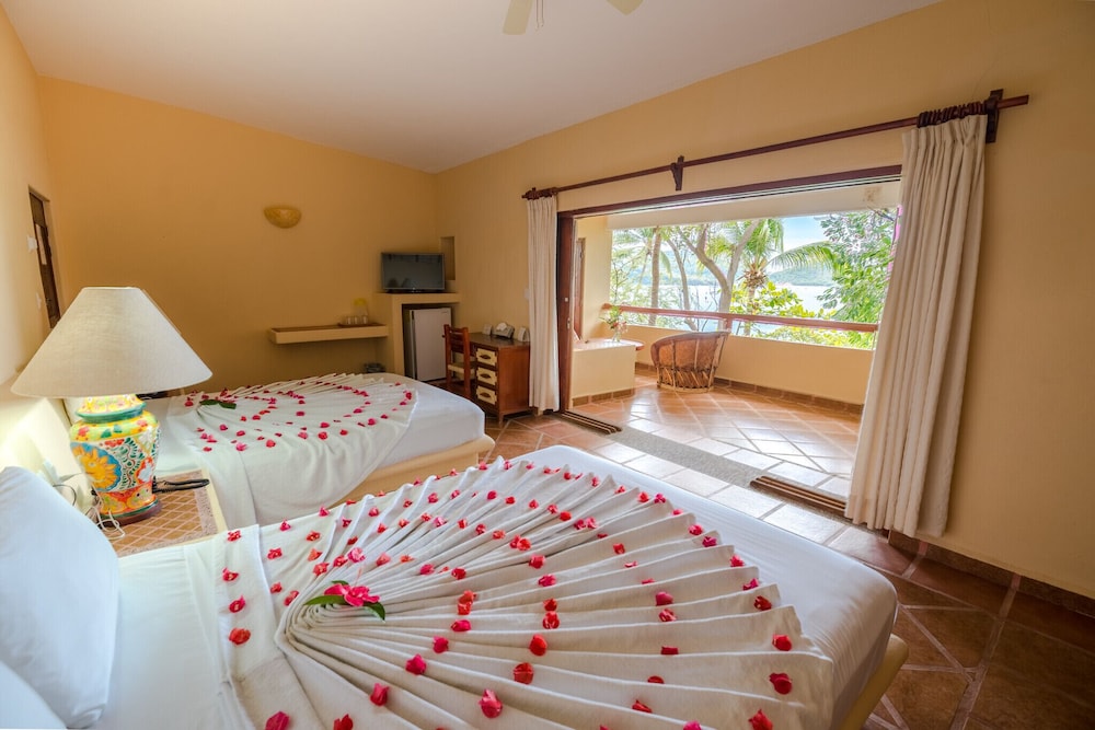 Catalina Beach Resort 7/50