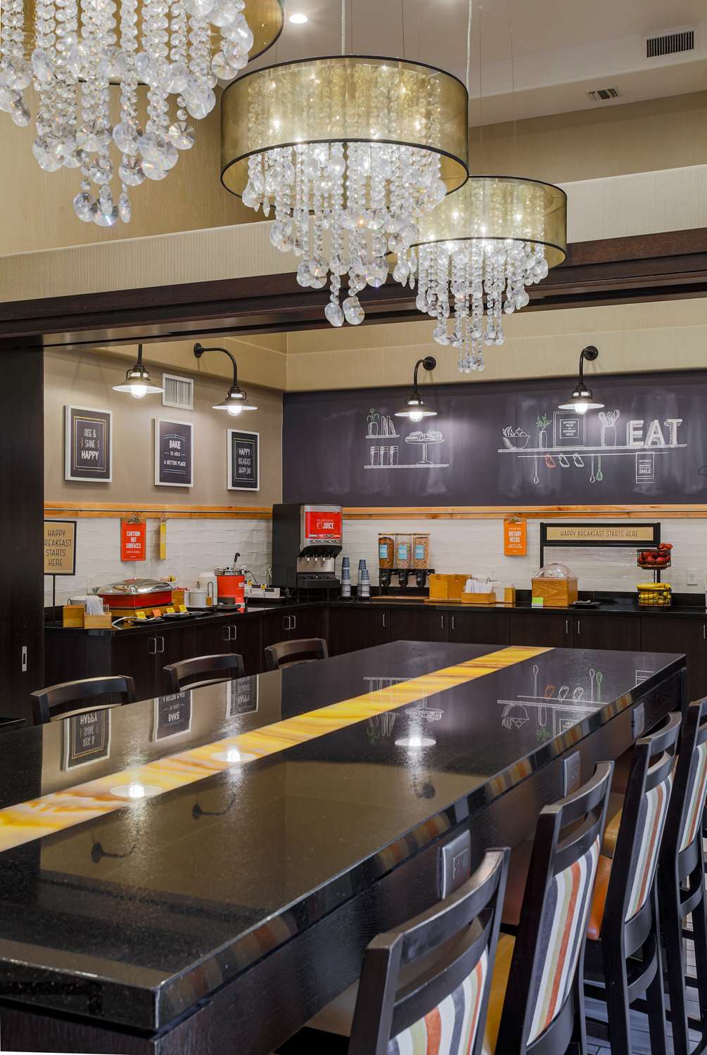 restaurant cafeteria