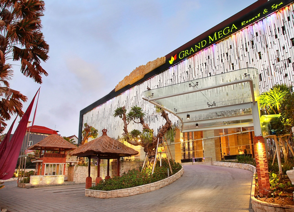 Grand Mega Resort And Spa Bali 2/61