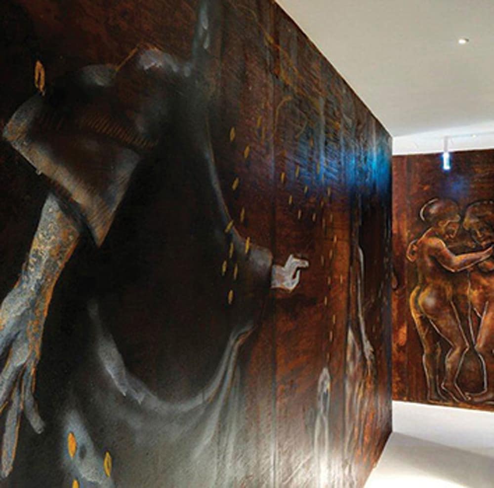 NAVONA SUITES 39/52