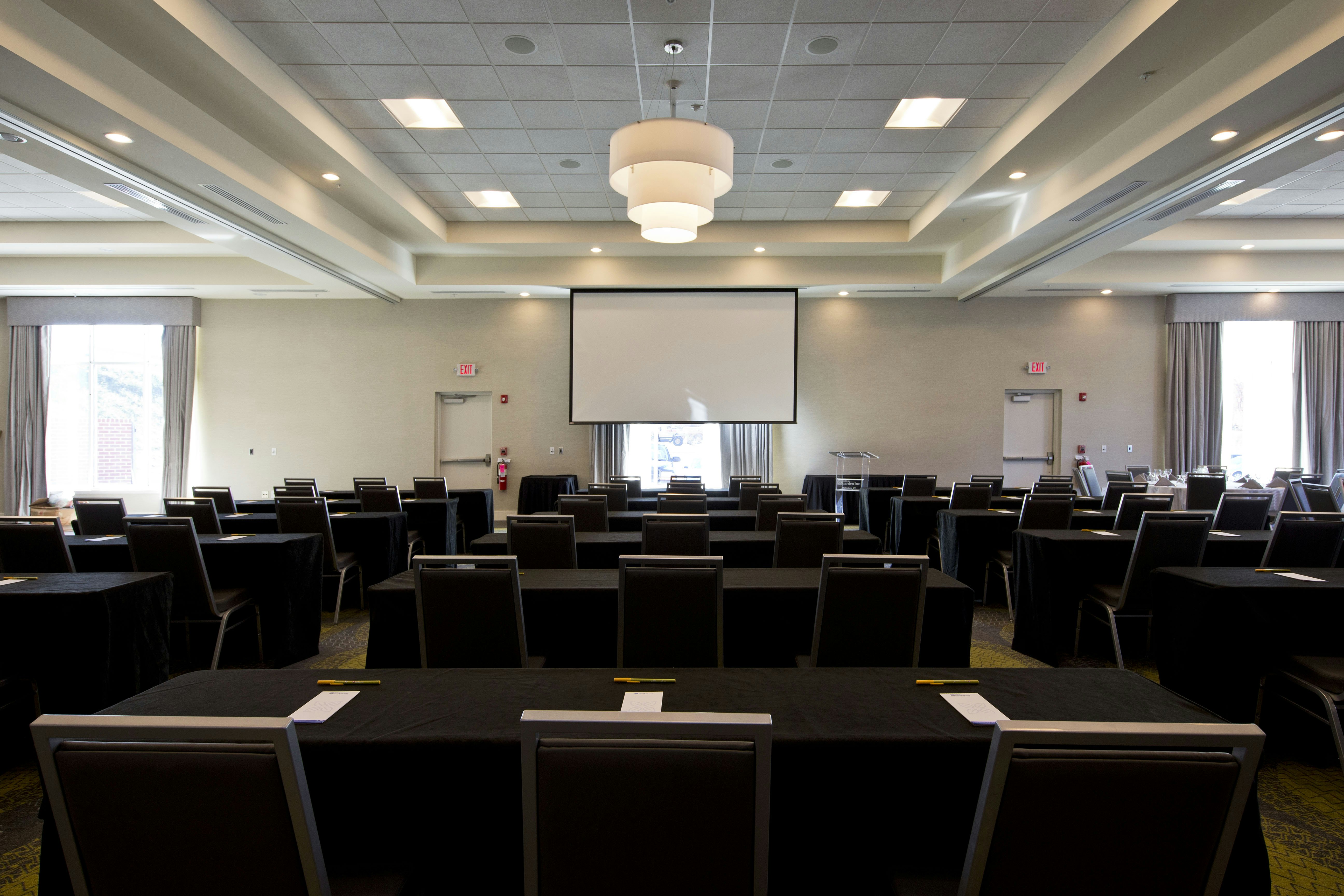HILTON GARDEN INN MARTINSBURG 46/67