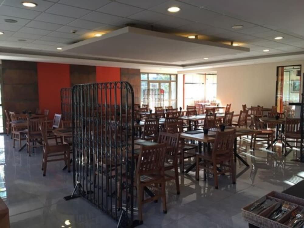 Comfort Hotel Franca 25/32