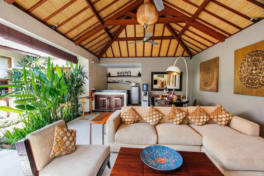 Samana Villas 40/55