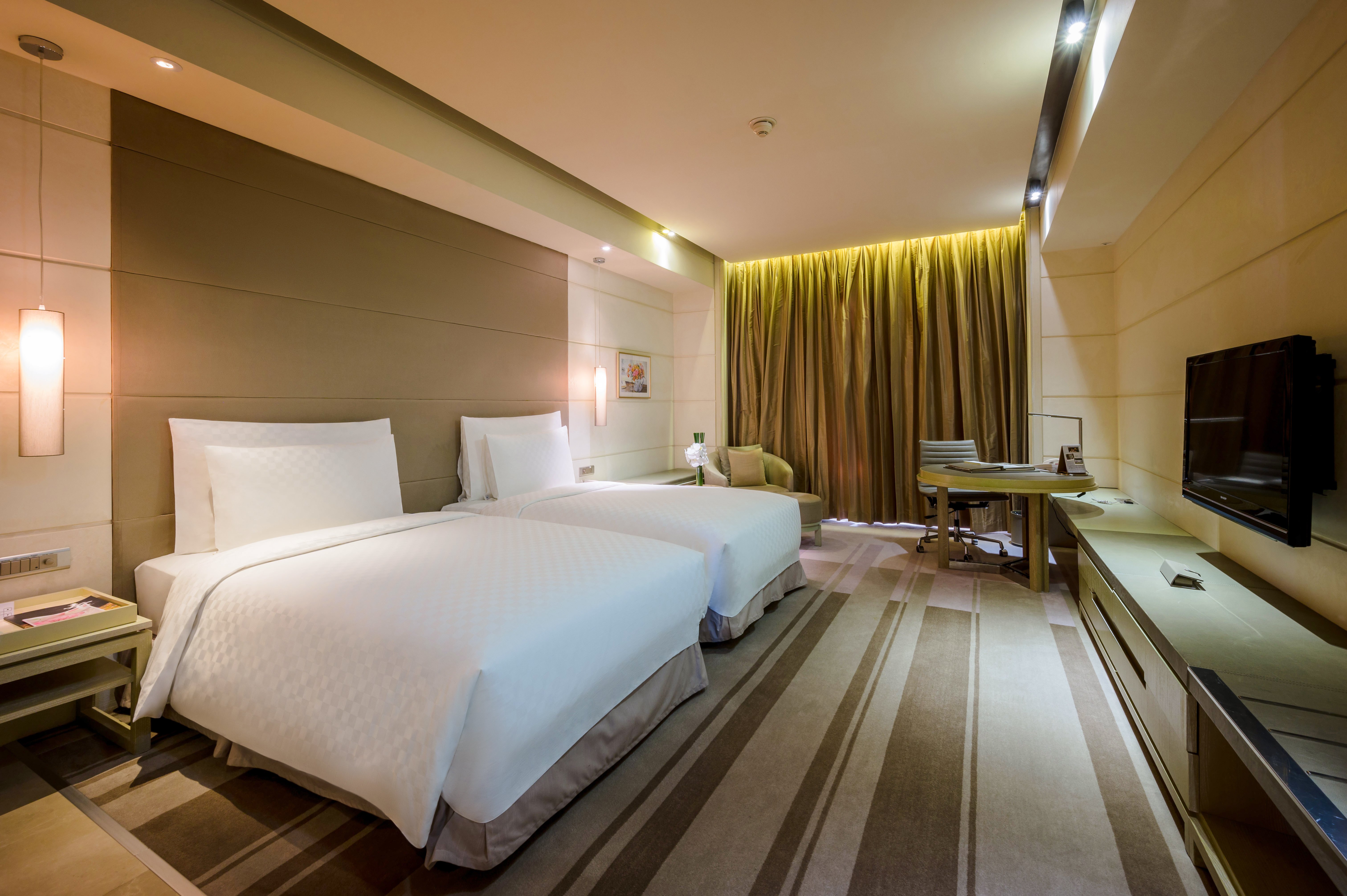 Hotel Nikko Saigon 24/77