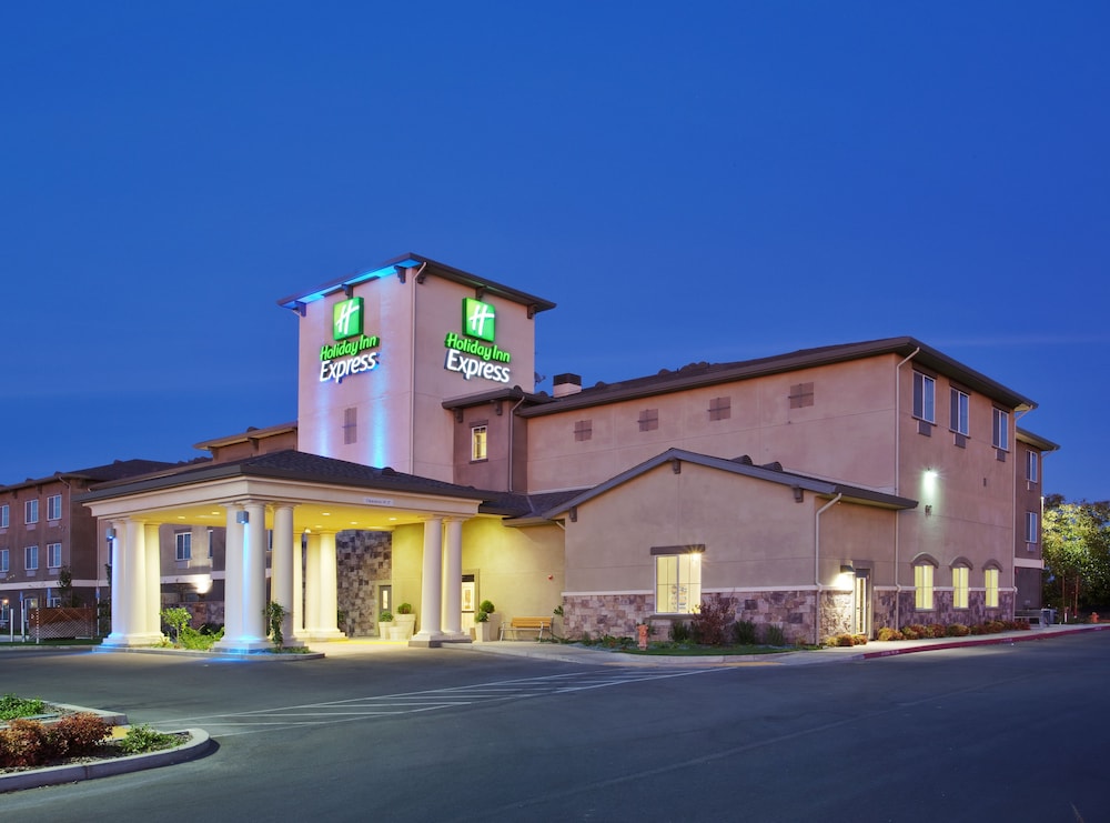 Holiday Inn Express Lodi 3/58