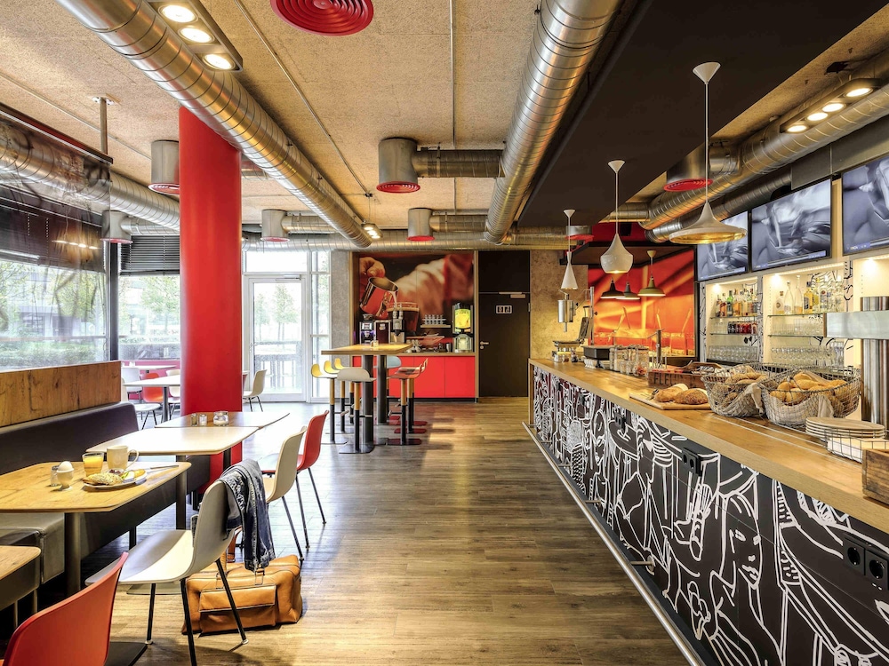 Ibis Hotel Munchen Messe 31/45