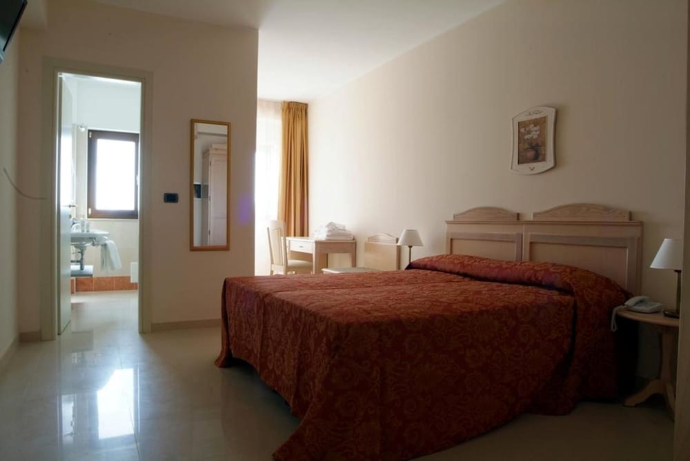 Albatres Palace Hotel 18/63