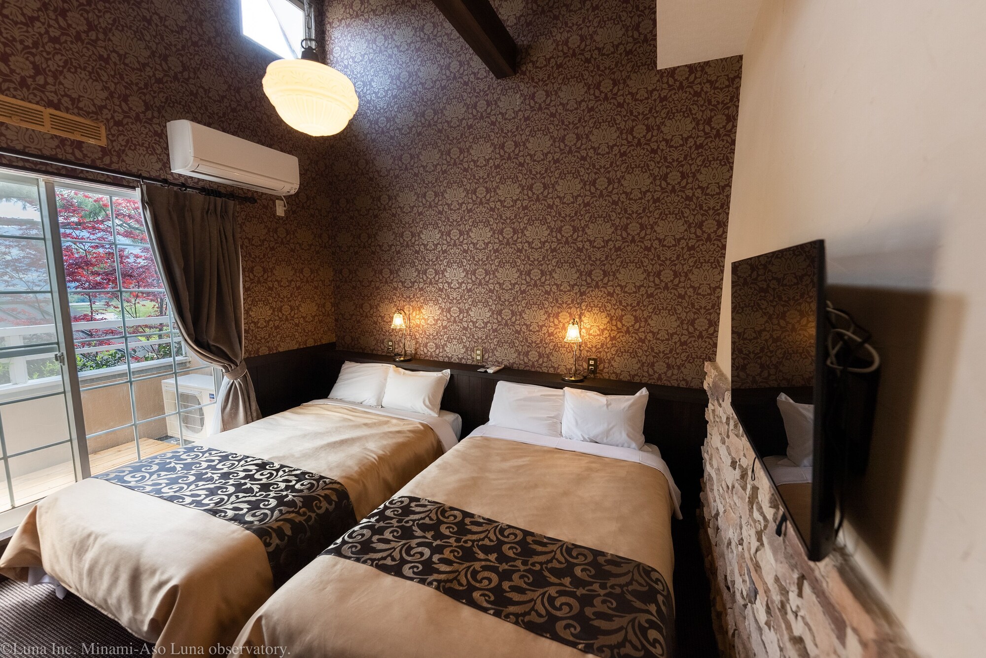 MAISONETTE, TWIN BEDS, MAIN BUILDING