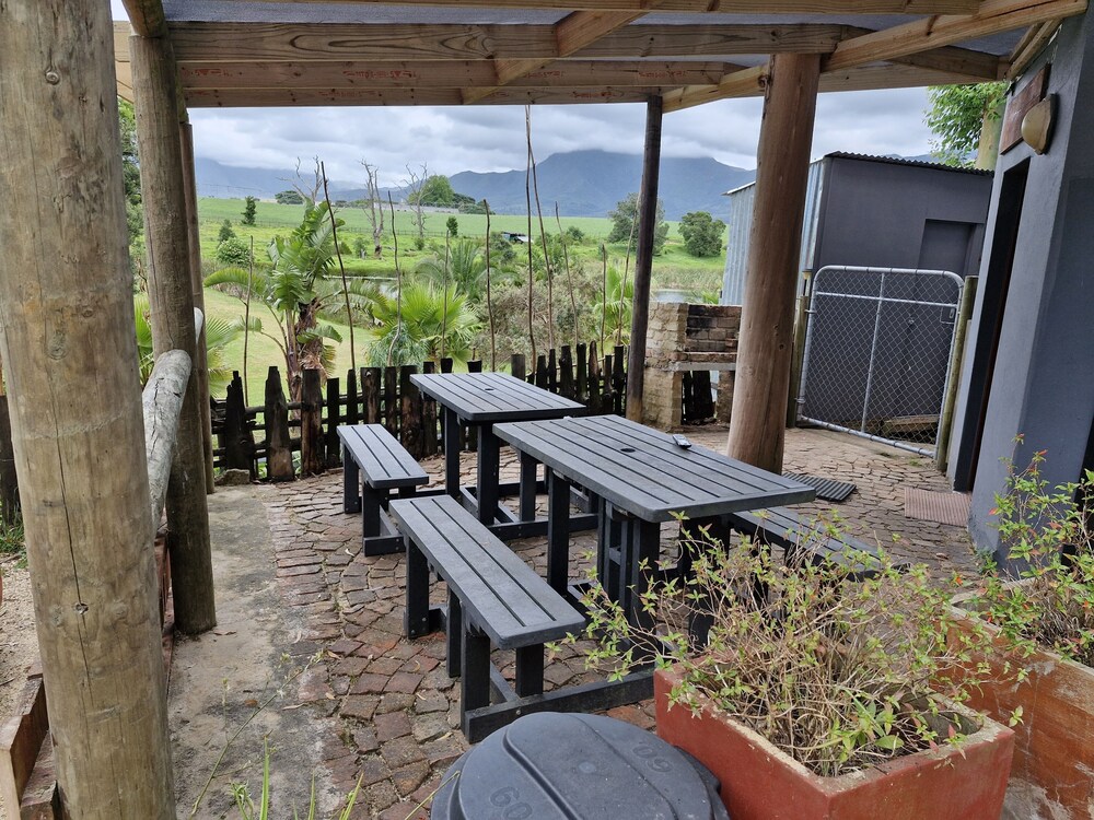 Ibis Place Guest House 43/50