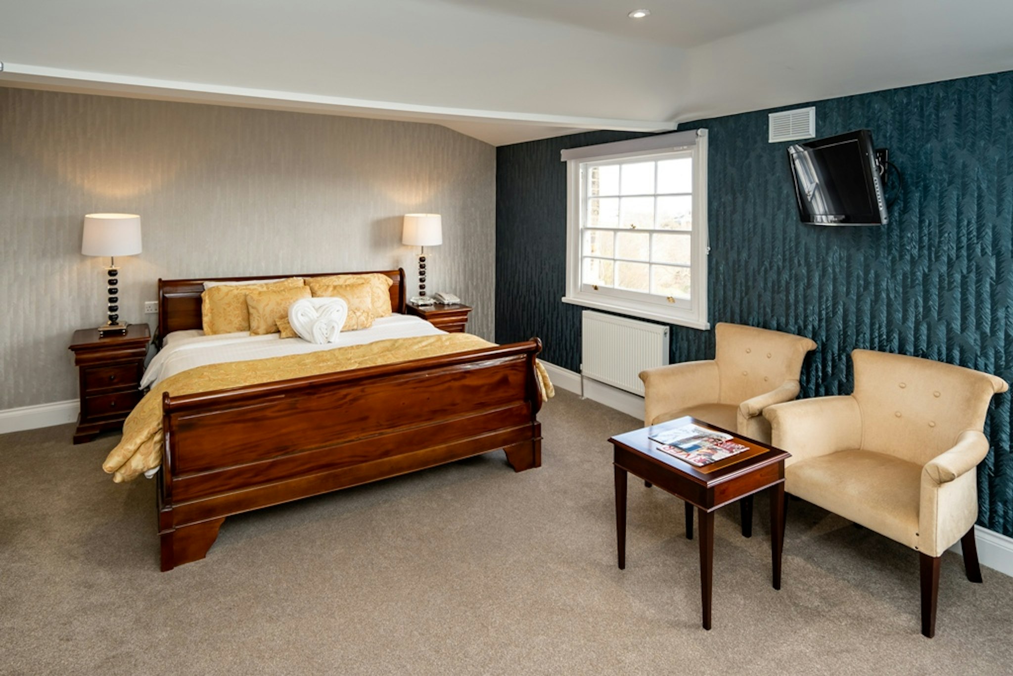 THE CLARENDON HOTEL 11/50
