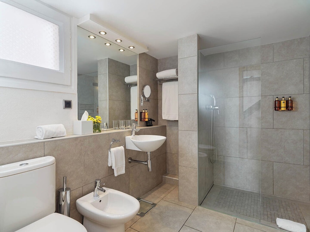 H10 Catalunya Plaza Boutique Hotel 72/73