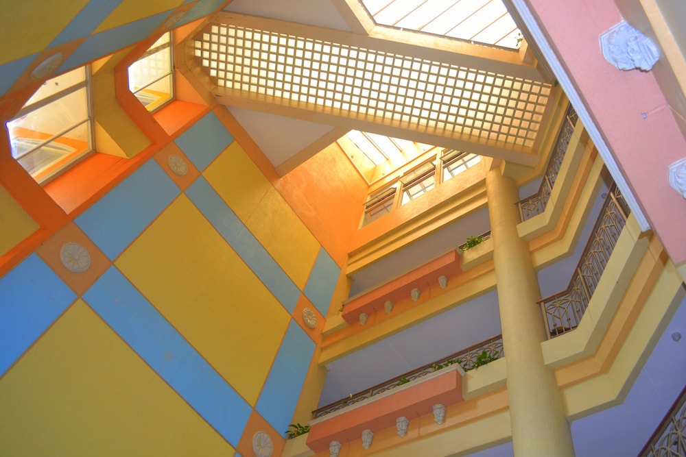 Hotel Elizabeth Baguio 11/69