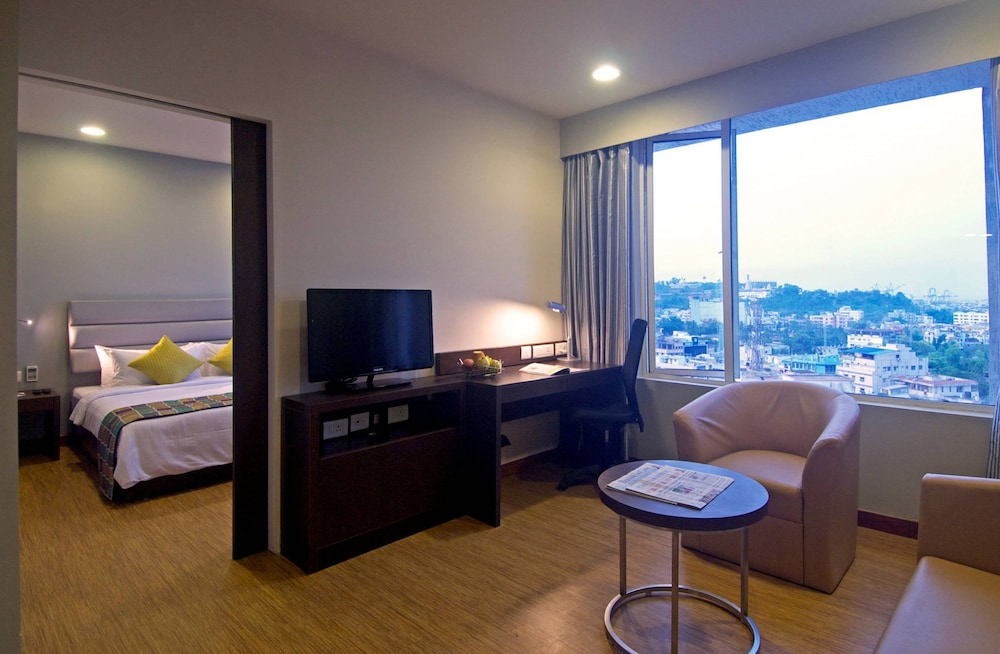 Keys Hotel Visakhapatnam 23/33